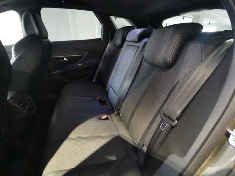 Peugeot 3008 usata a Taranto (10)