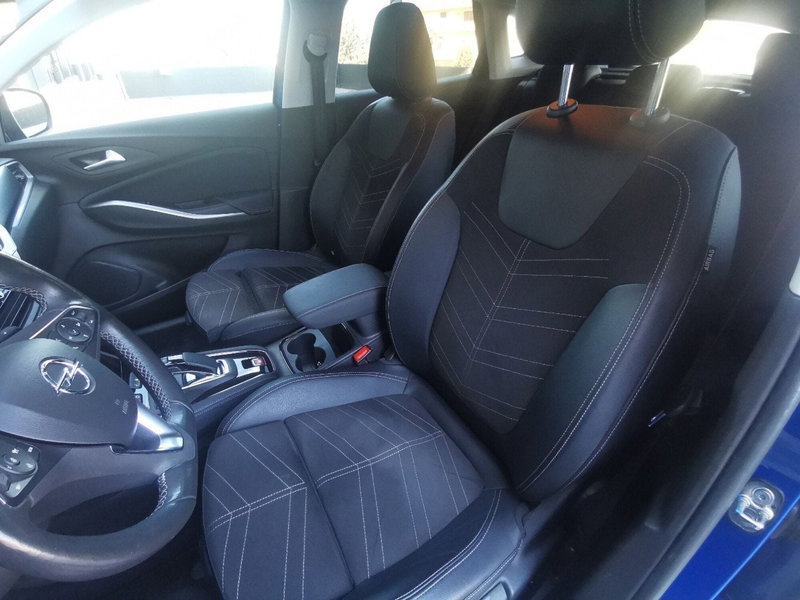 Opel Grandland usata a Taranto (11)