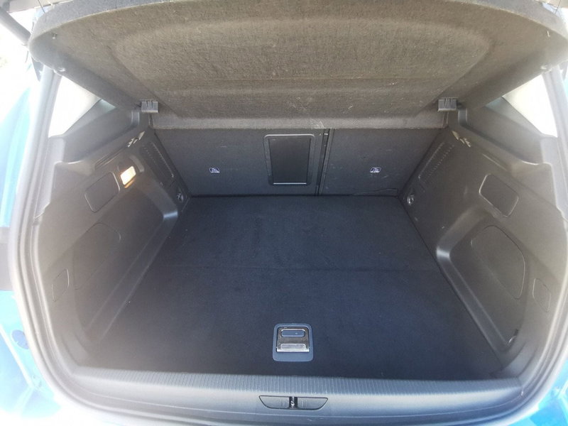 Opel Grandland usata a Taranto (19)