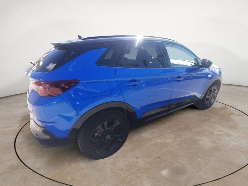 Opel Grandland usata a Taranto (5)
