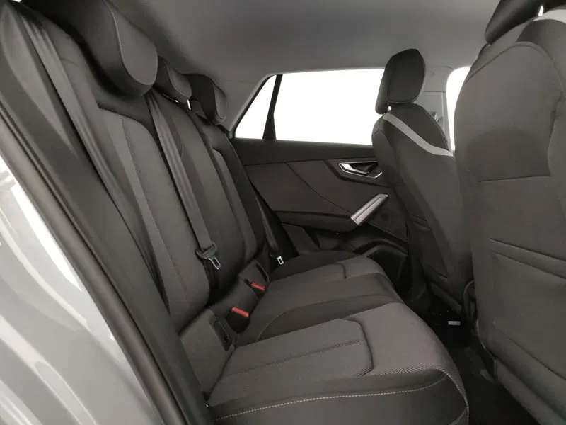 Audi Q2 usata a Napoli (10)