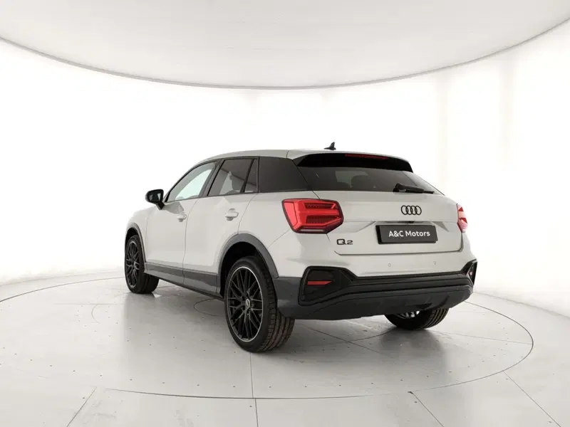 Audi Q2 usata a Napoli (5)