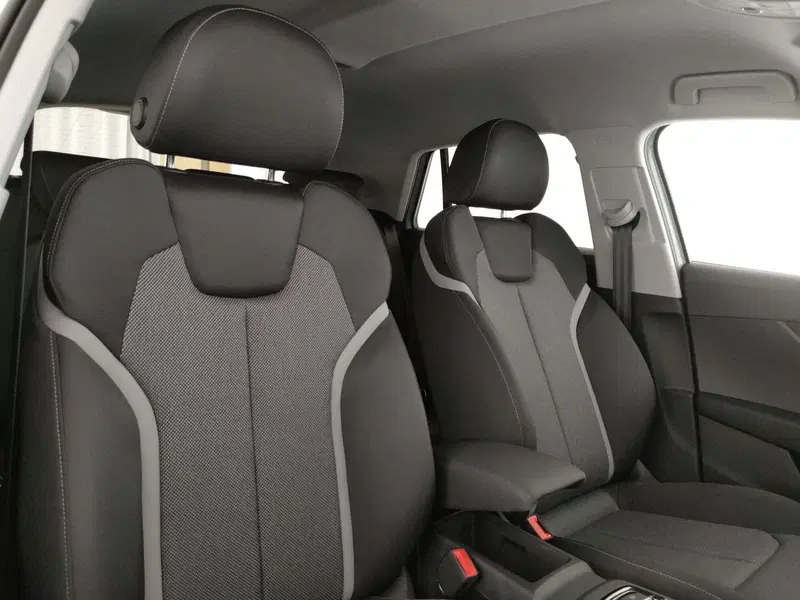 Audi Q2 usata a Napoli (9)