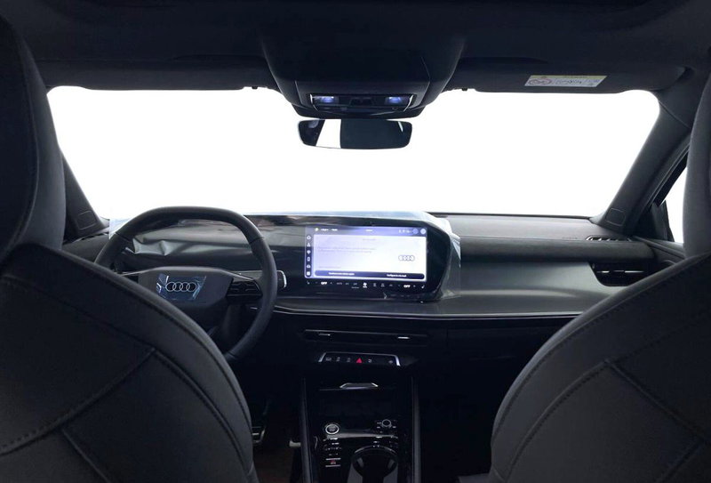 Audi Q3 Sportback nuova a Perugia (17)