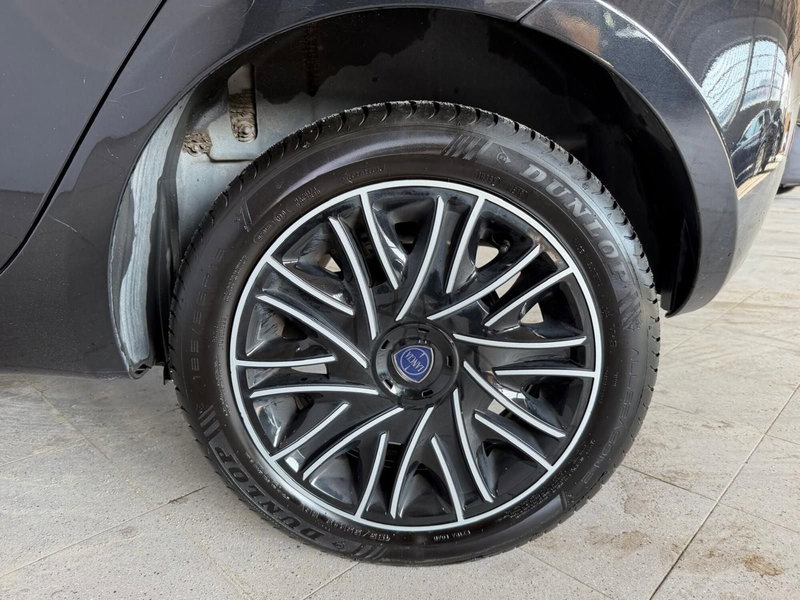 Lancia Ypsilon usata a Monza e Brianza (18)