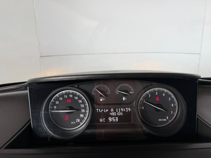 Lancia Ypsilon usata a Monza e Brianza (8)