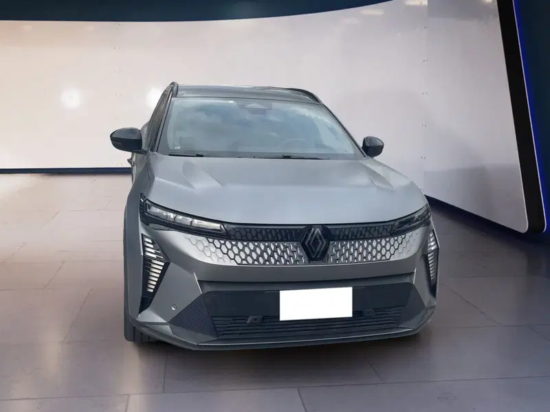 Renault Scenic E-Tech Electric usata a Roma (7)