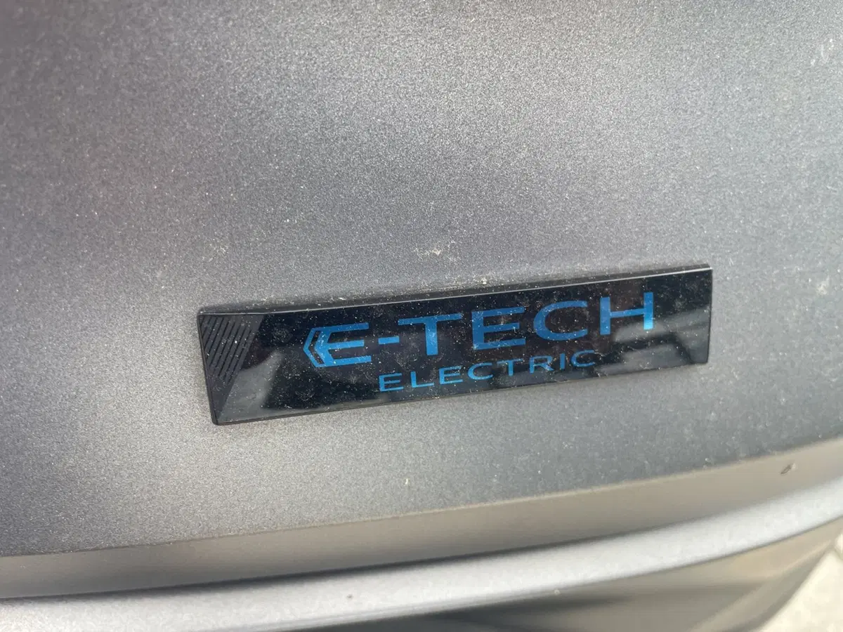 Renault Scenic E-Tech Electric usata a Roma (9)