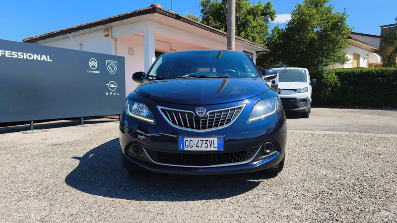 Lancia Ypsilon usata a Firenze (14)