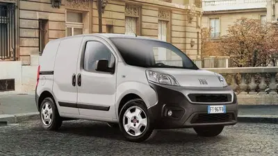 Fiat Fiorino Furgone cargo 1.3 mjt 95cv SX del 2023 usata a Ceccano