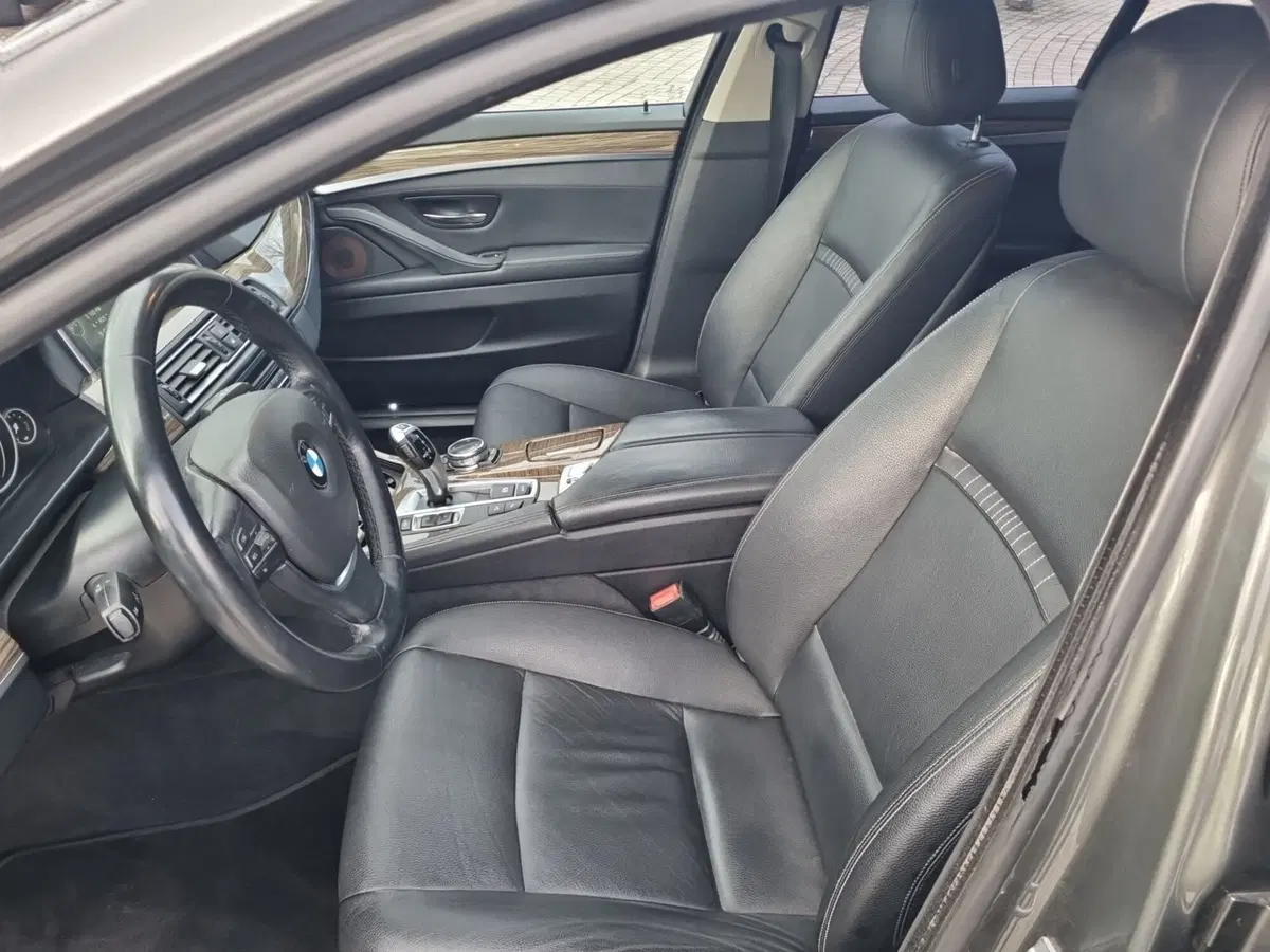 BMW Serie 5 Touring usata a Lucca (7)