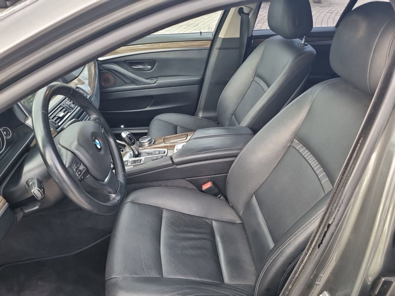 BMW Serie 5 Touring usata a Lucca (7)
