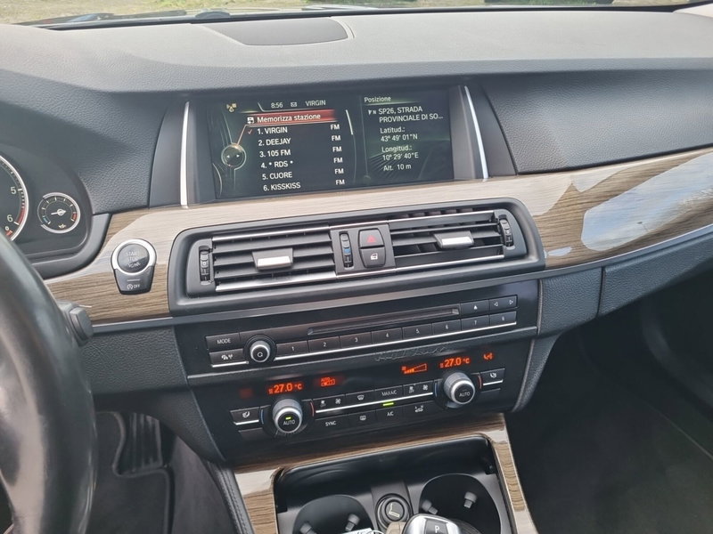 BMW Serie 5 Touring usata a Lucca (9)