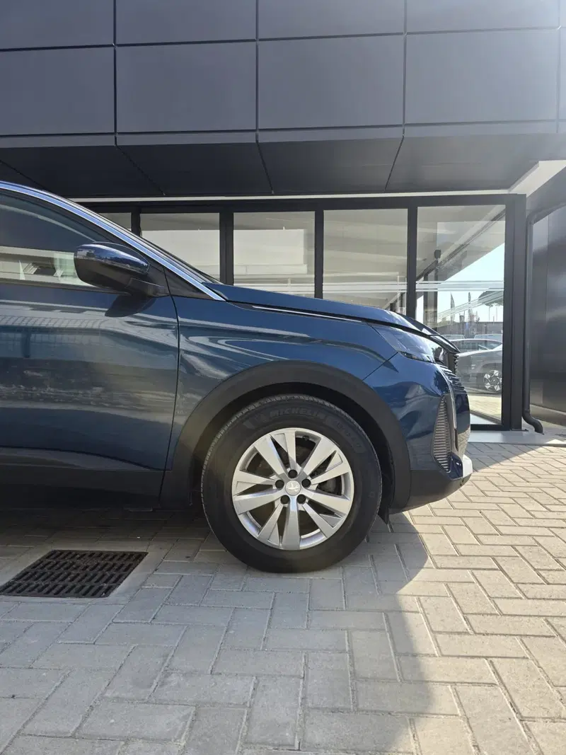 Peugeot 3008 usata a Massa-Carrara (16)