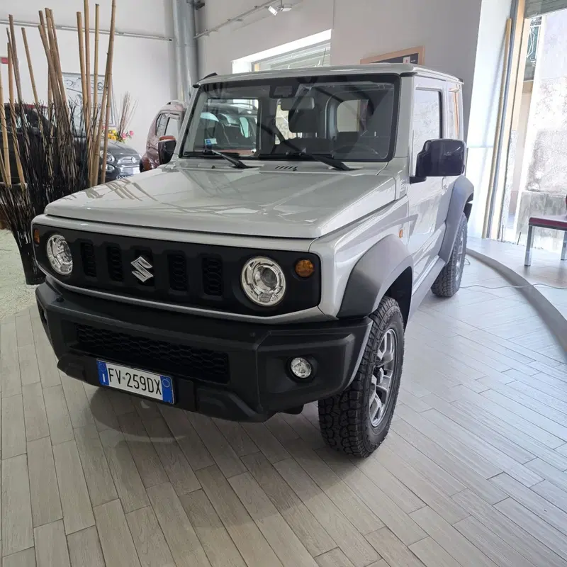 Suzuki Jimny usata a Catania