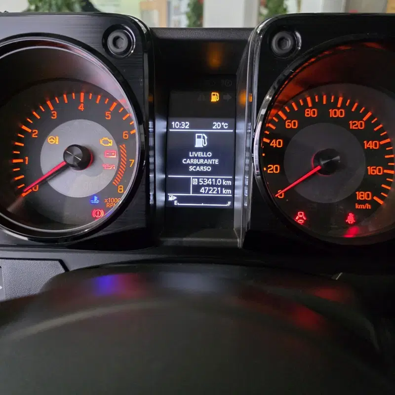 Suzuki Jimny usata a Catania (4)