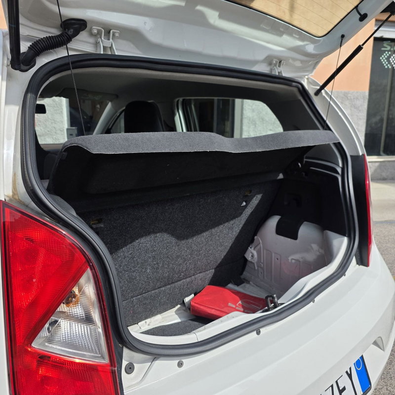 SEAT Mii usata a Catania (8)