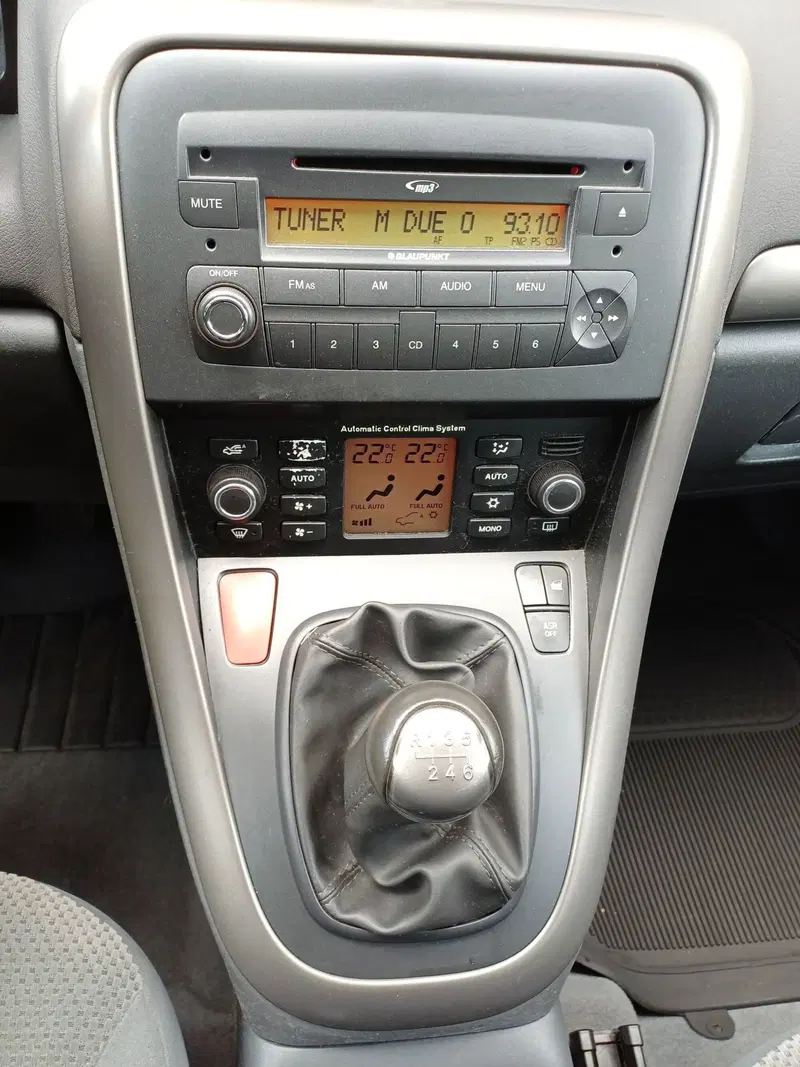 Fiat Croma usata a Modena (9)