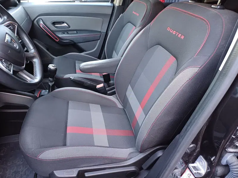 Dacia Duster usata a Modena (12)