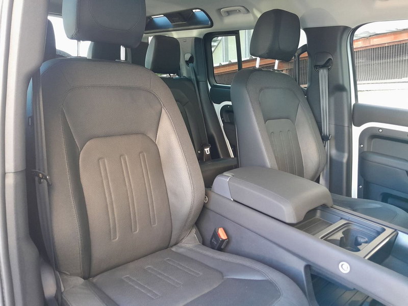 Land Rover Defender usata a Cuneo (18)