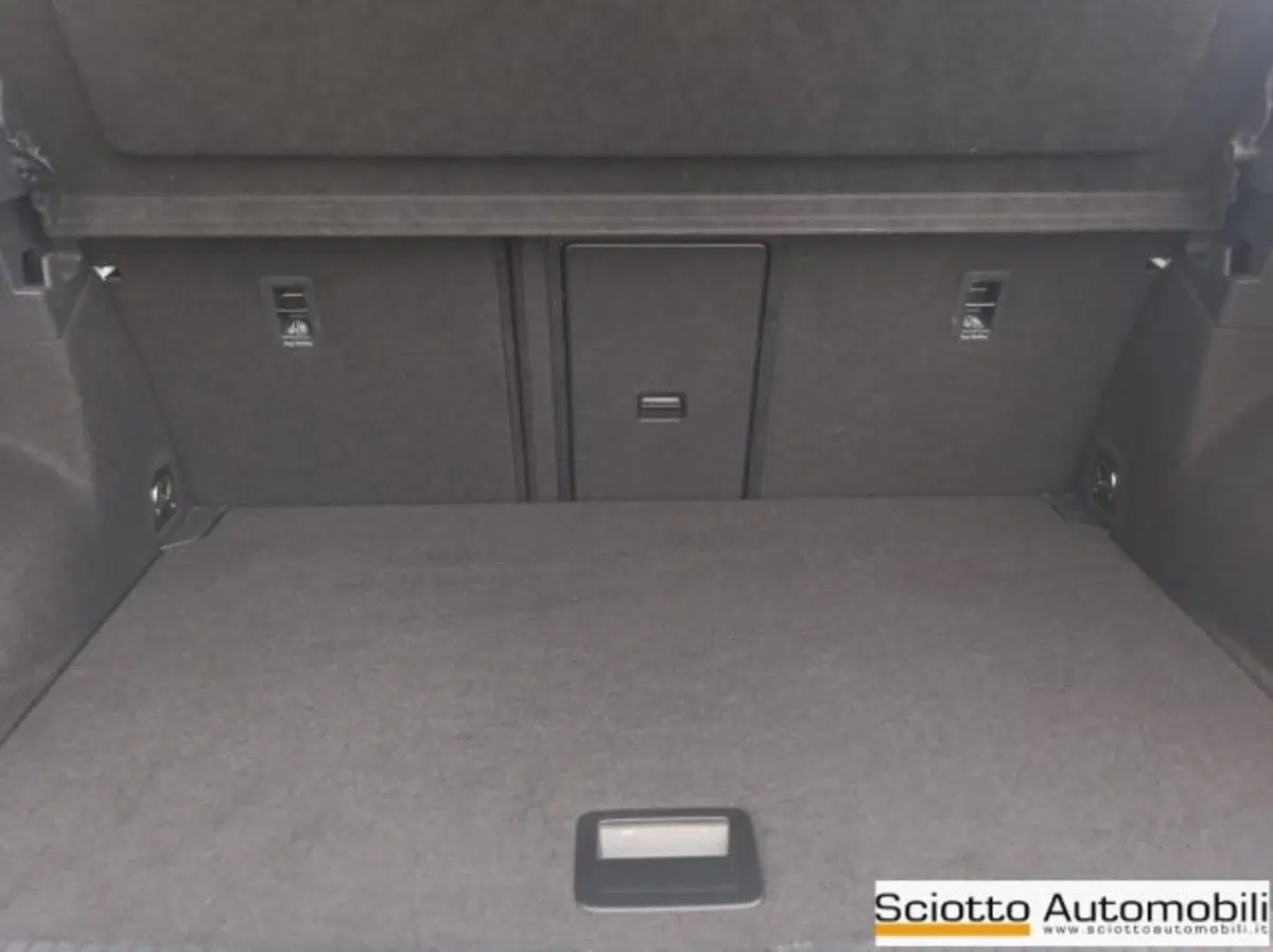 Volkswagen T-Roc usata a Messina (17)