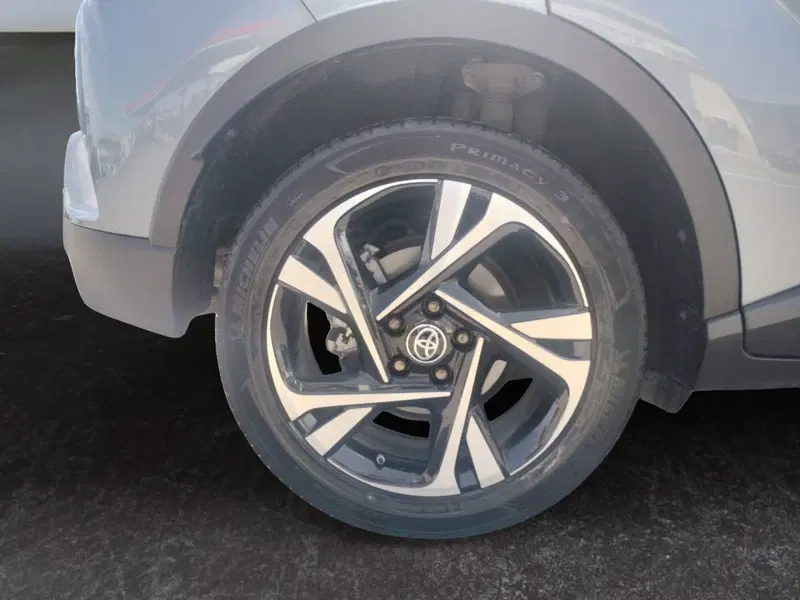 Toyota Toyota C-HR usata a Modena (12)