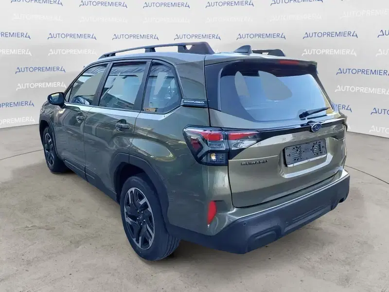 Subaru Forester nuova a Como (4)