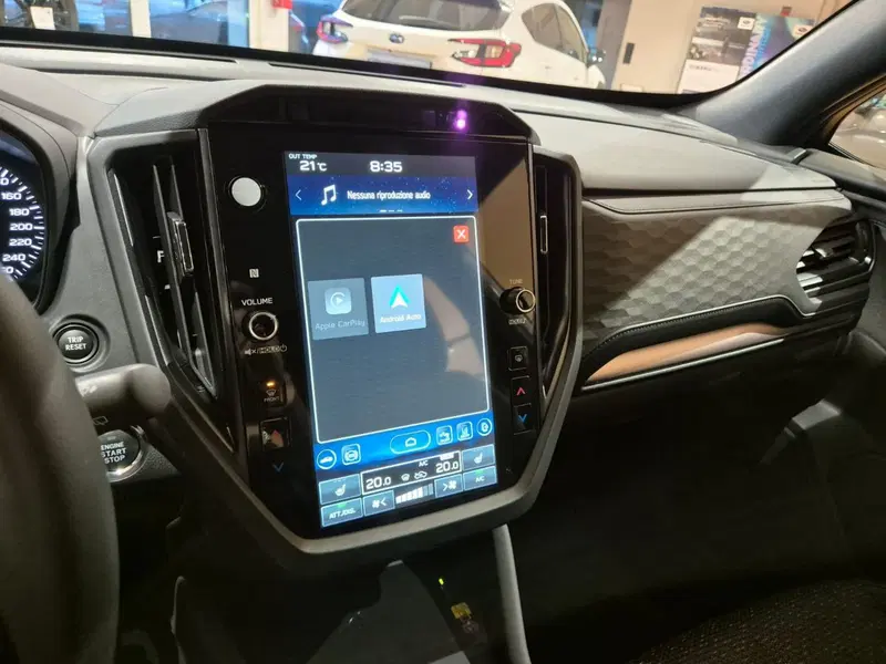 Subaru Forester nuova a Como (5)