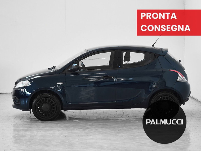 Lancia Ypsilon usata a Prato (4)