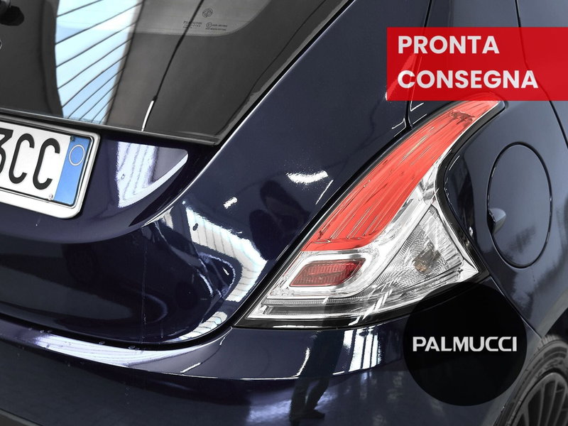 Lancia Ypsilon usata a Prato (7)