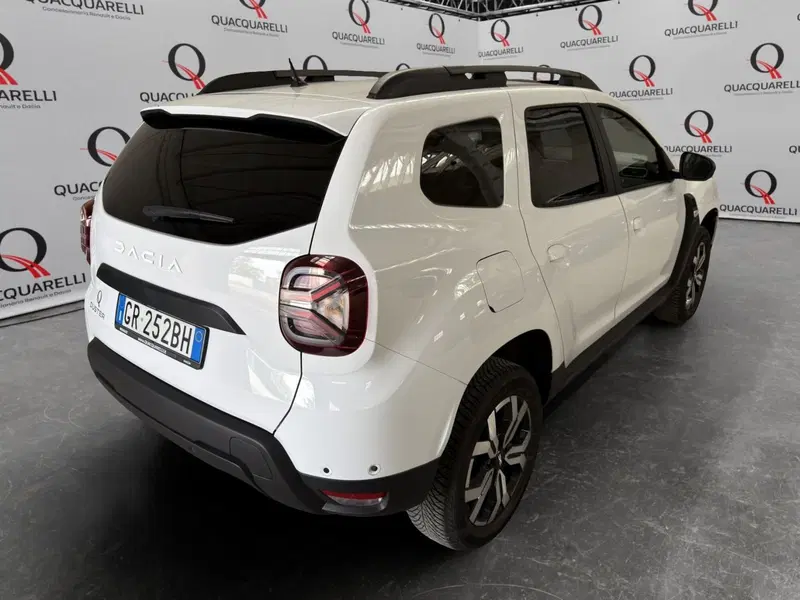 Dacia Duster usata a Milano (4)