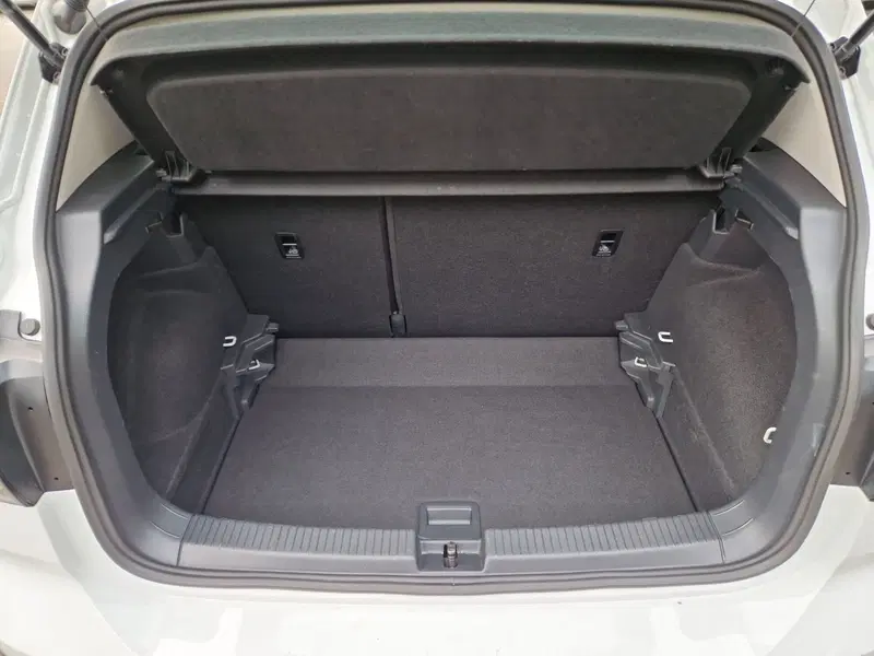Volkswagen T-Cross usata a Siena (10)