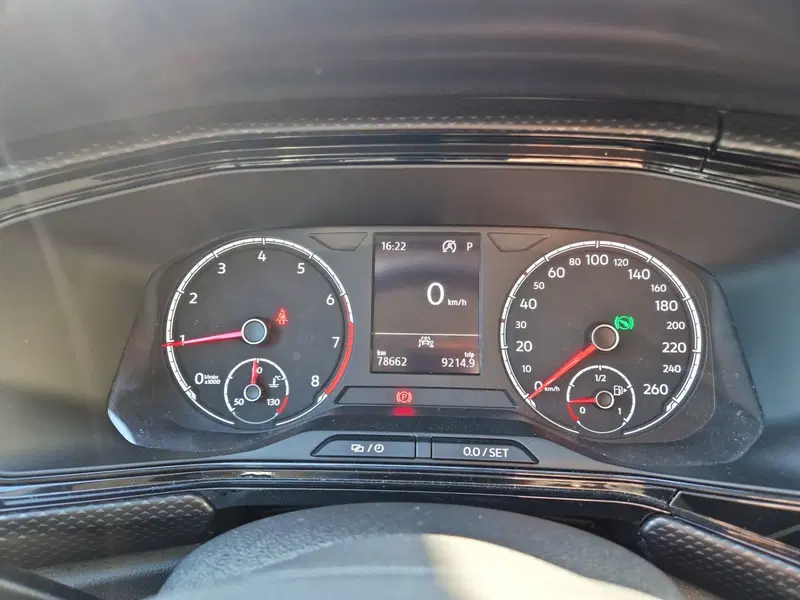 Volkswagen T-Cross usata a Siena (15)