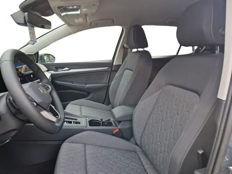 Volkswagen Golf nuova a Siena (10)