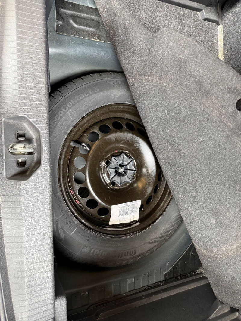 Opel Corsa usata a Genova (8)
