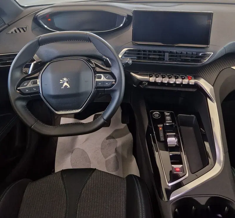 Peugeot 3008 usata a Terni (11)