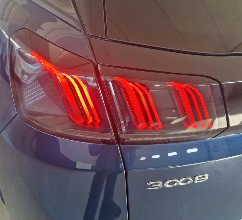 Peugeot 3008 usata a Terni (16)