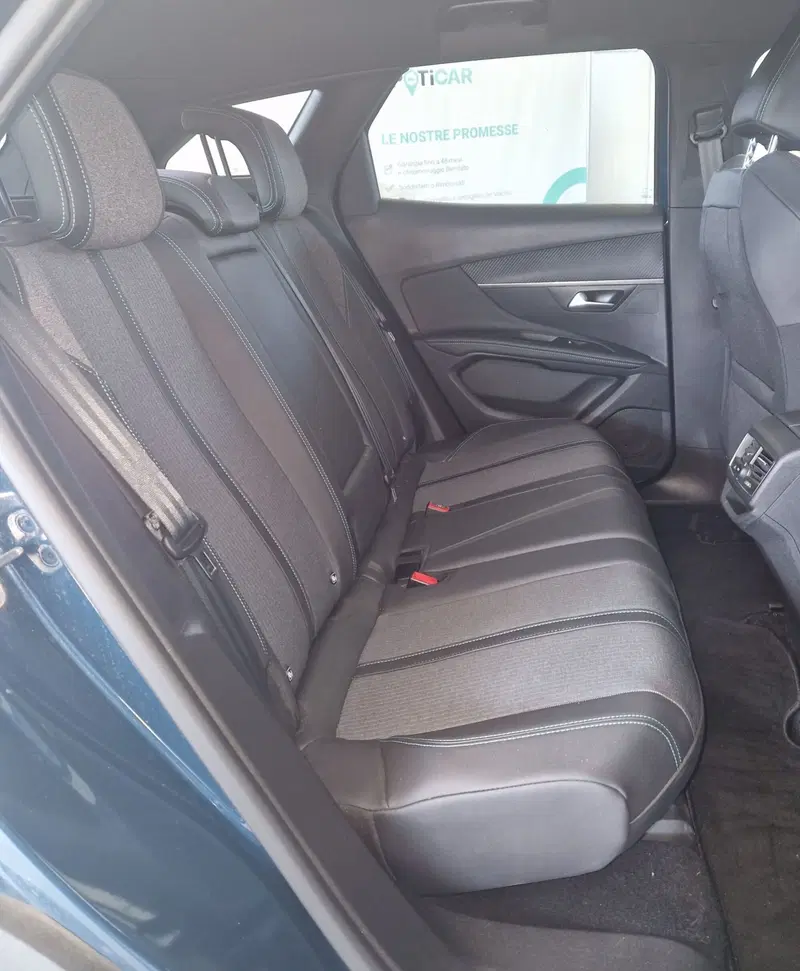Peugeot 3008 usata a Terni (9)