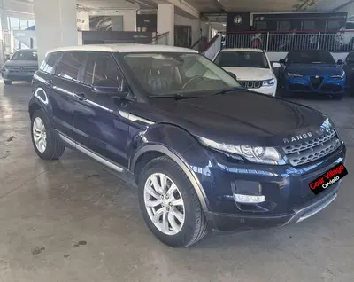 Land Rover Range Rover Evoque 2.2 TD4 5p. Pure Tech Pack del 2015 usata a Orvieto