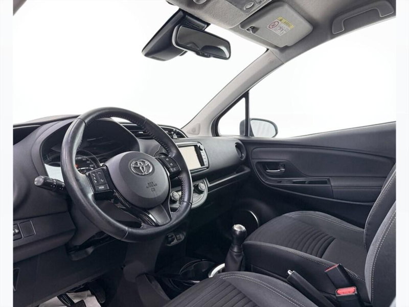 Toyota Yaris usata a Monza e Brianza (11)