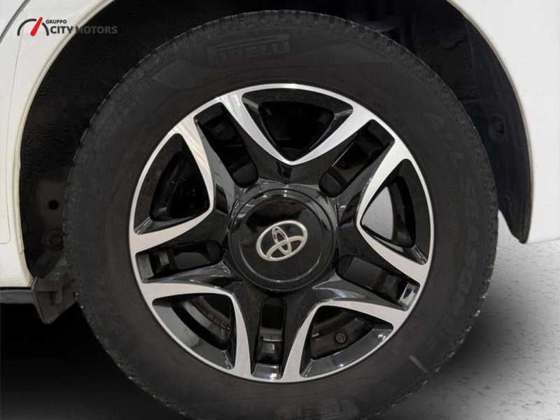 Toyota Yaris usata a Monza e Brianza (14)