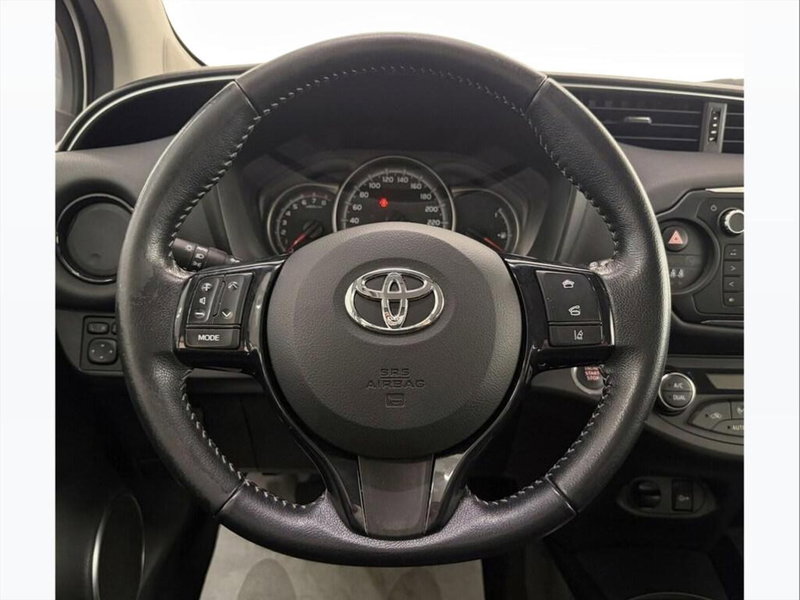 Toyota Yaris usata a Monza e Brianza (7)