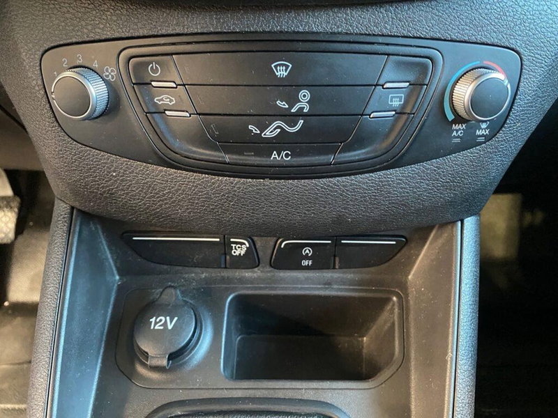 Ford Transit Courier usata a Torino (11)