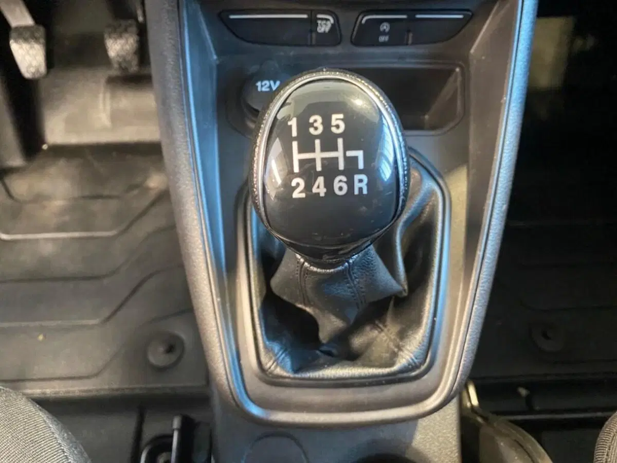 Ford Transit Courier usata a Torino (12)