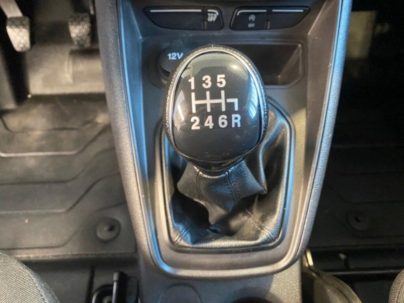 Ford Transit Courier usata a Torino (12)