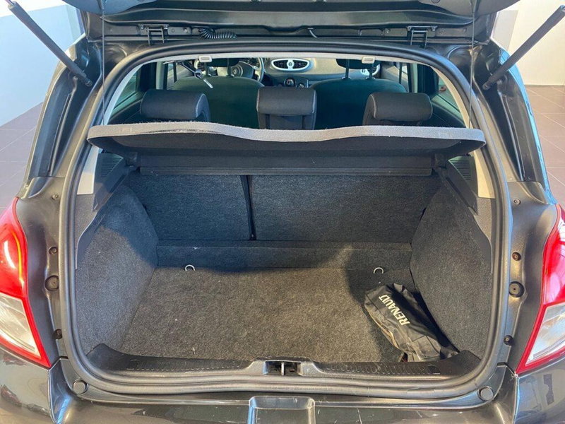 Renault Clio usata a Torino (8)