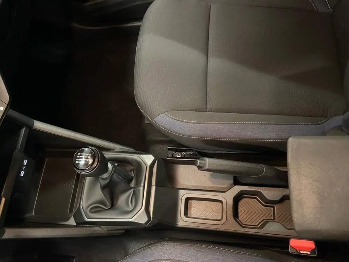 Dacia Duster Van usata a Torino (12)