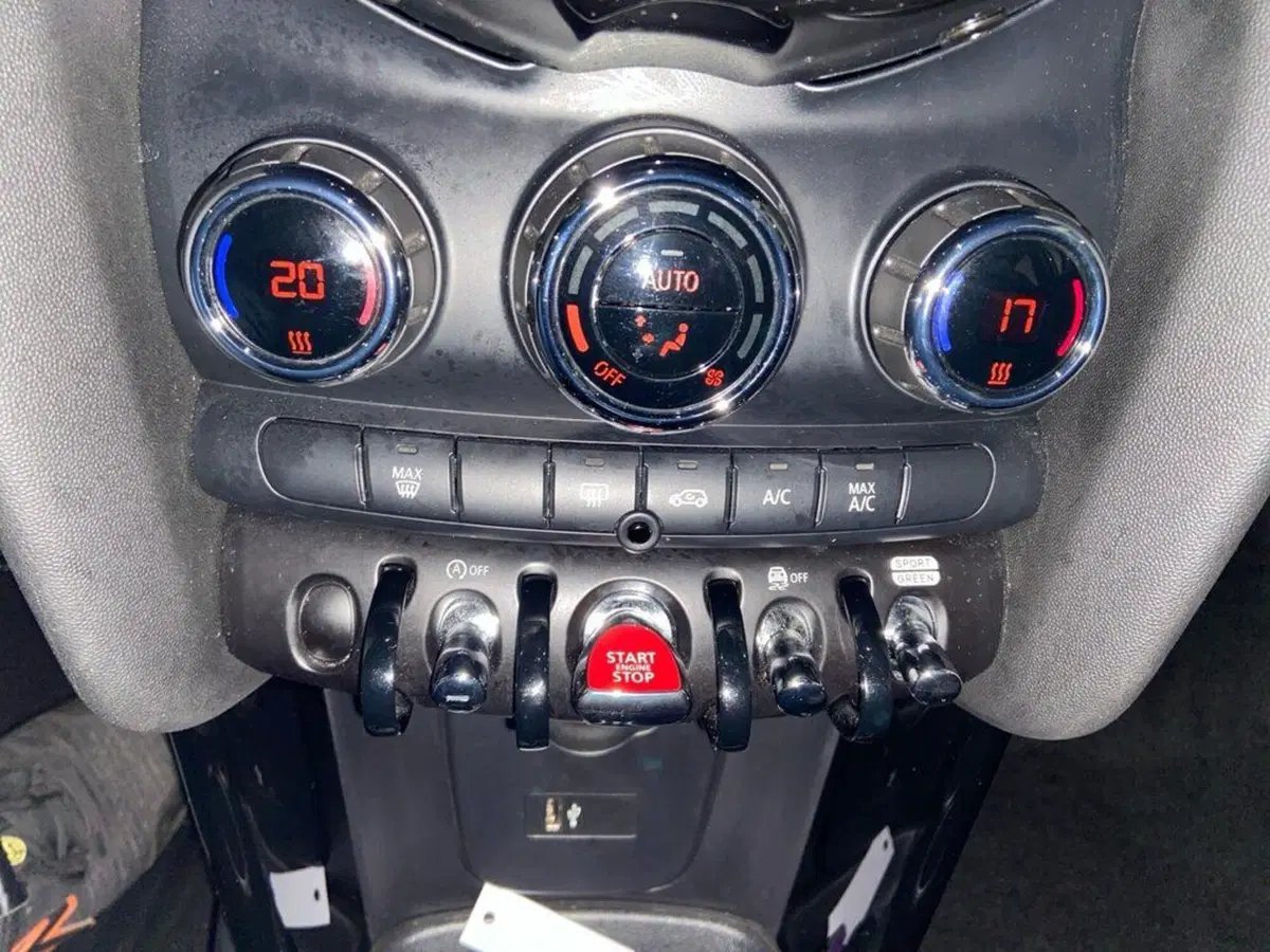 MINI Mini Countryman usata a Torino (11)