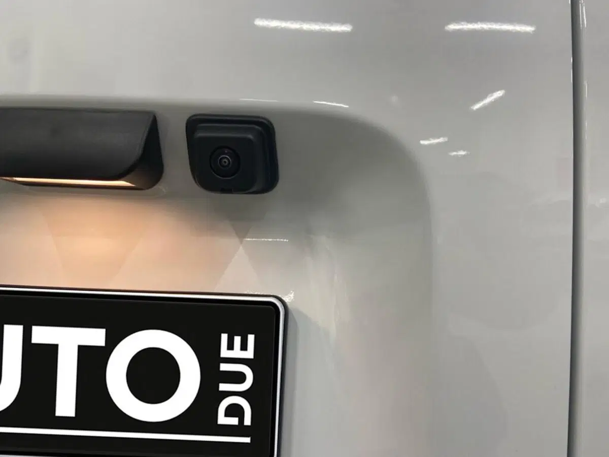 Peugeot Partner Furgone nuova a Torino (13)