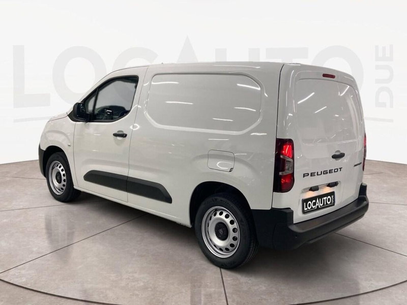 Peugeot Partner Furgone nuova a Torino (5)